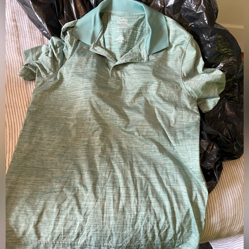 Men’s polos